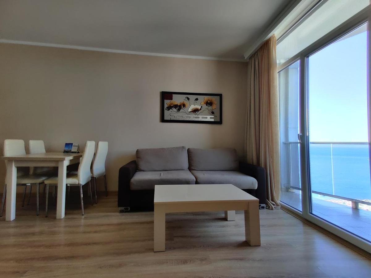 Black Sea Towers Batumi Exterior foto